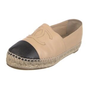 CHANEL Two-Tone Beige and Black Espadrilles